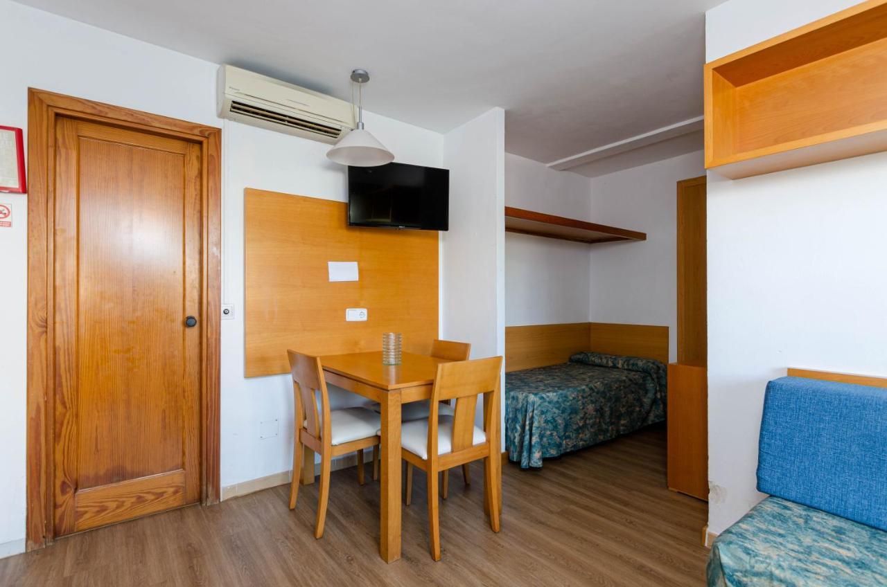 Апарт отель Mariner Club Порто де Алькудиа Экстерьер фото